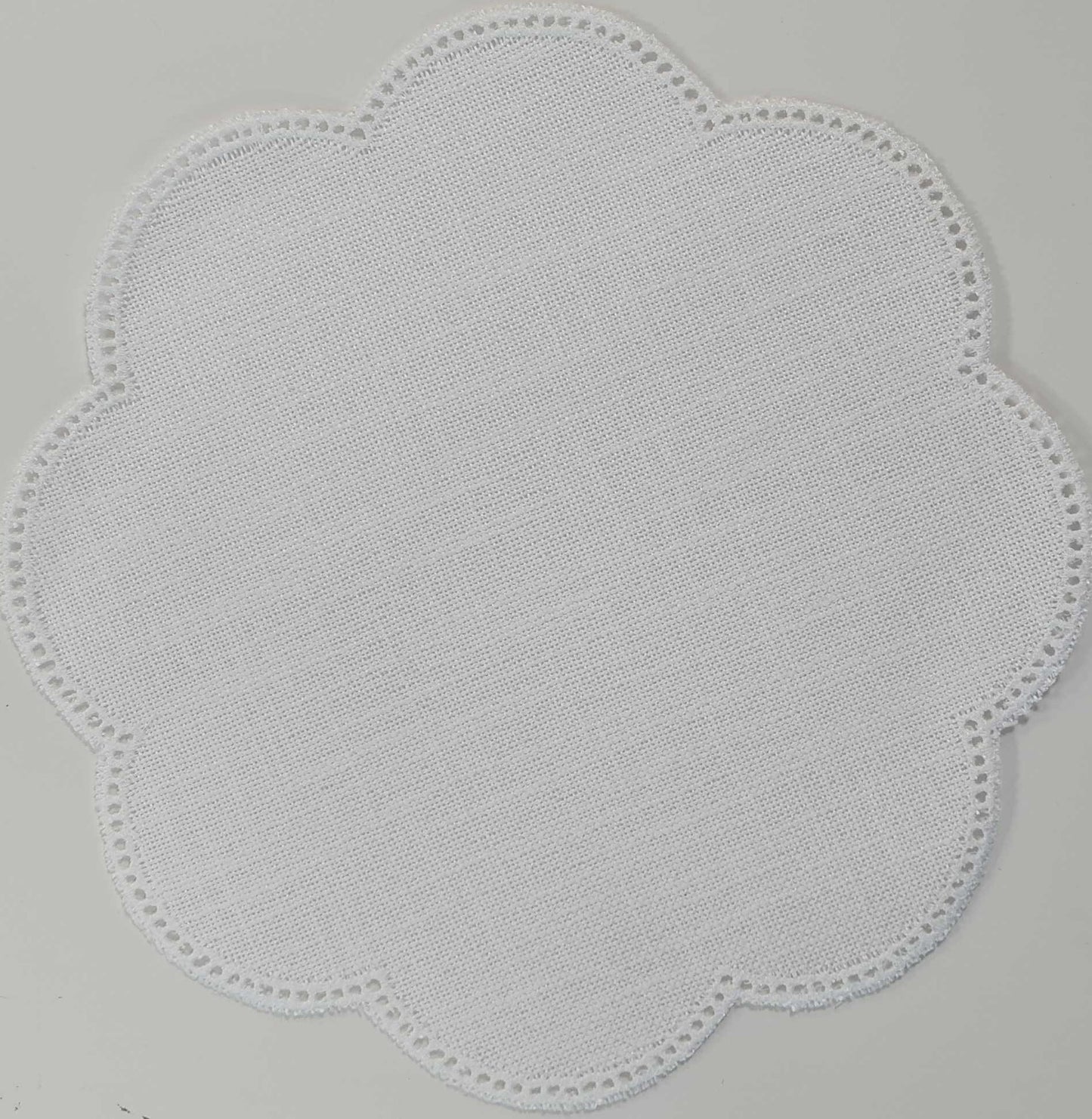 Heegeldatud salvrätiku lõuendtoorik - 20 x 20 cm Lill "Valge" /Zweigart/