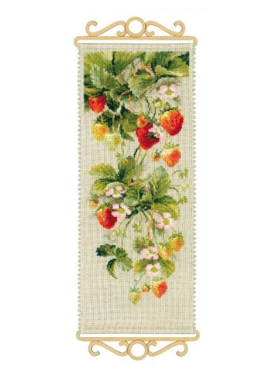 Maasikad - tikkimiskomplekt /RIOLIS/ 19 x 48 cm