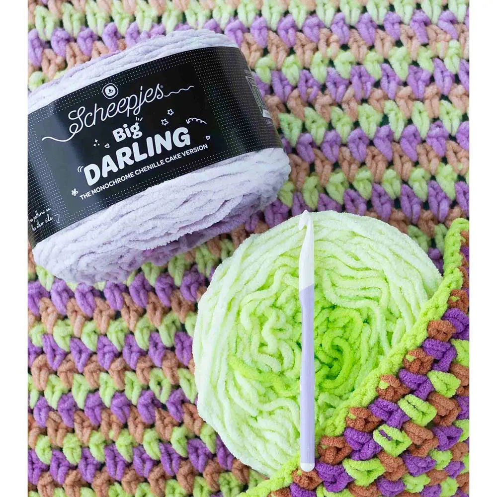 Big Darling /Scheepjes/ 300g #422 "Baklažāns"