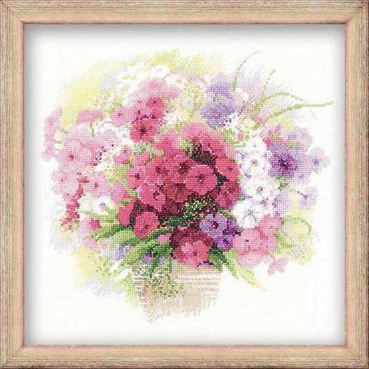 Watercolor Flox - embroidery kit /RIOLIS/ 30 x 30 cm