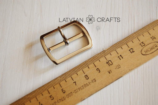 Metal buckle in silver color - 3x4cm