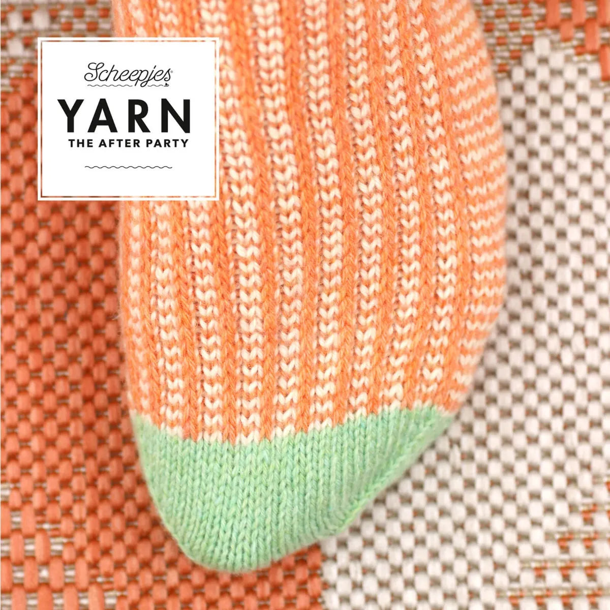 Scheepjes YARN The After Party Nr.53 - zeķu adīšanas pamācība "Twisted Socks", ENG