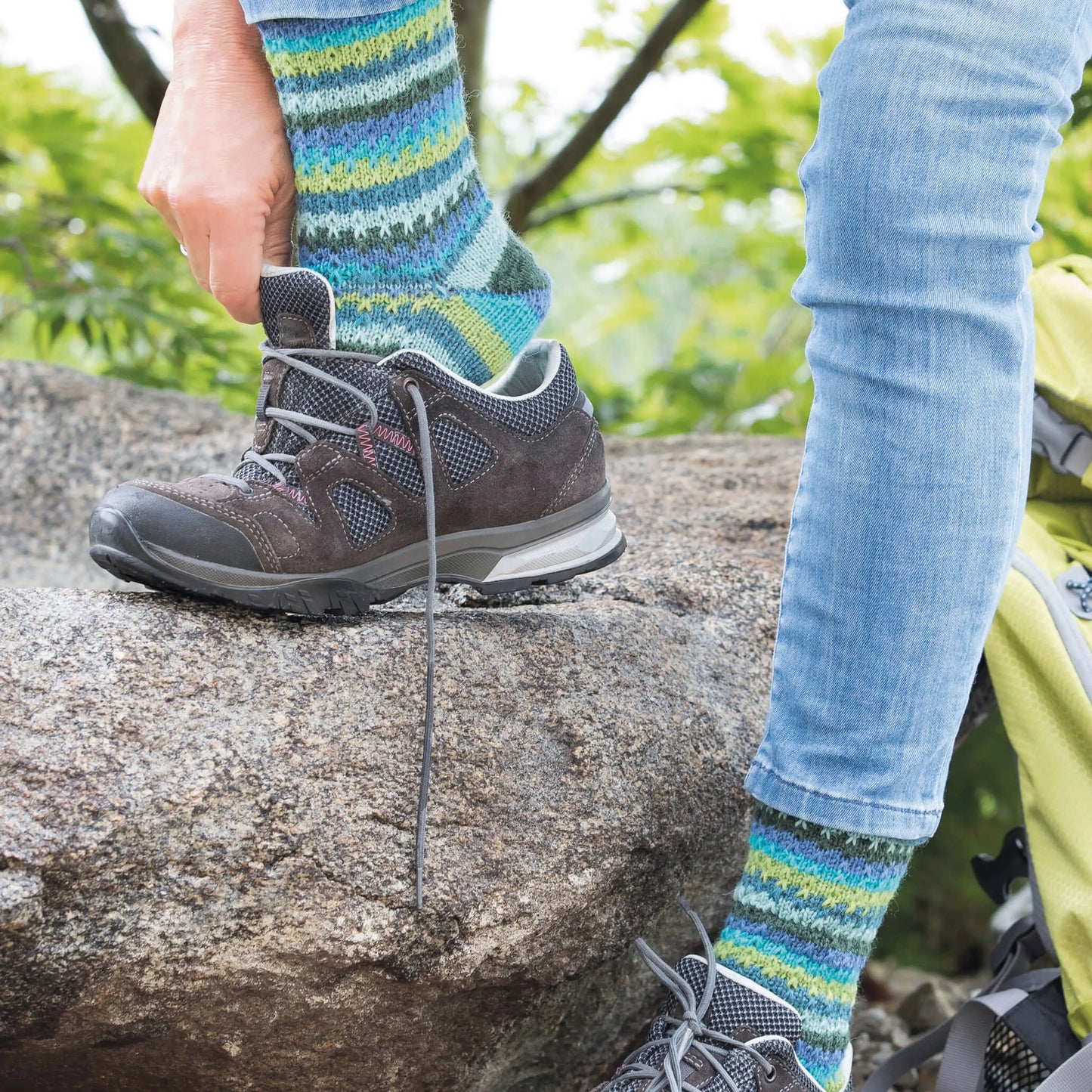 Hot Socks COLOR Gründl 4-diegu zeķu dzija 50g #404 "Ūdens krāsa"