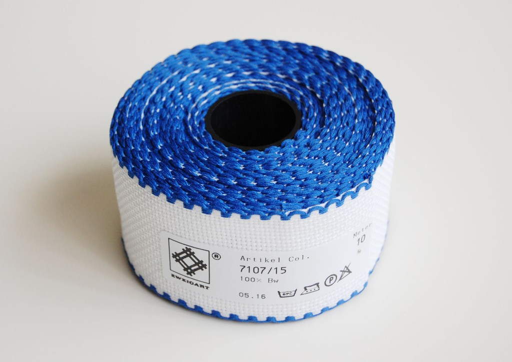 Aida tape for embroidery 14ct /Zweigart/ "White + dark blue", width 5 cm