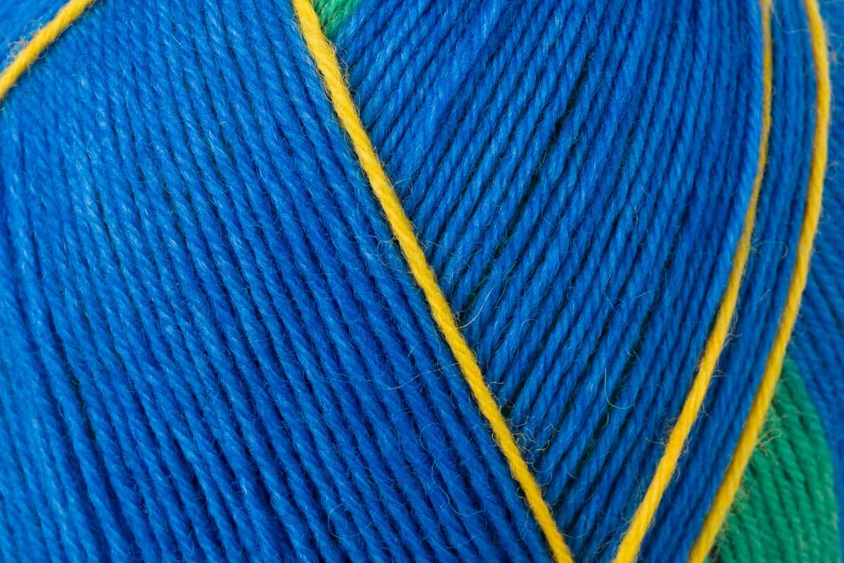 Regia 4-diegu PAIRFECT Design Line by ARNE & CARLOS 100g #09090 "Ūdenskritums"