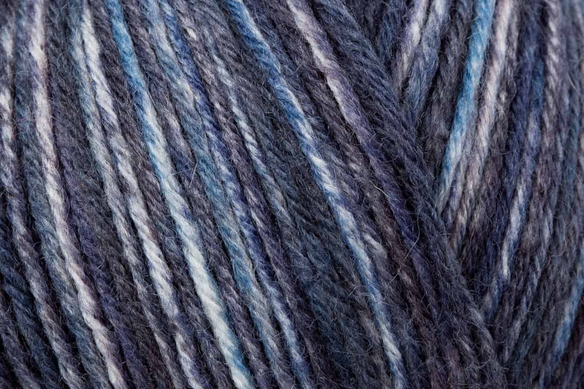 Regia Color 6-diegu 150g #04917 "Nakts"