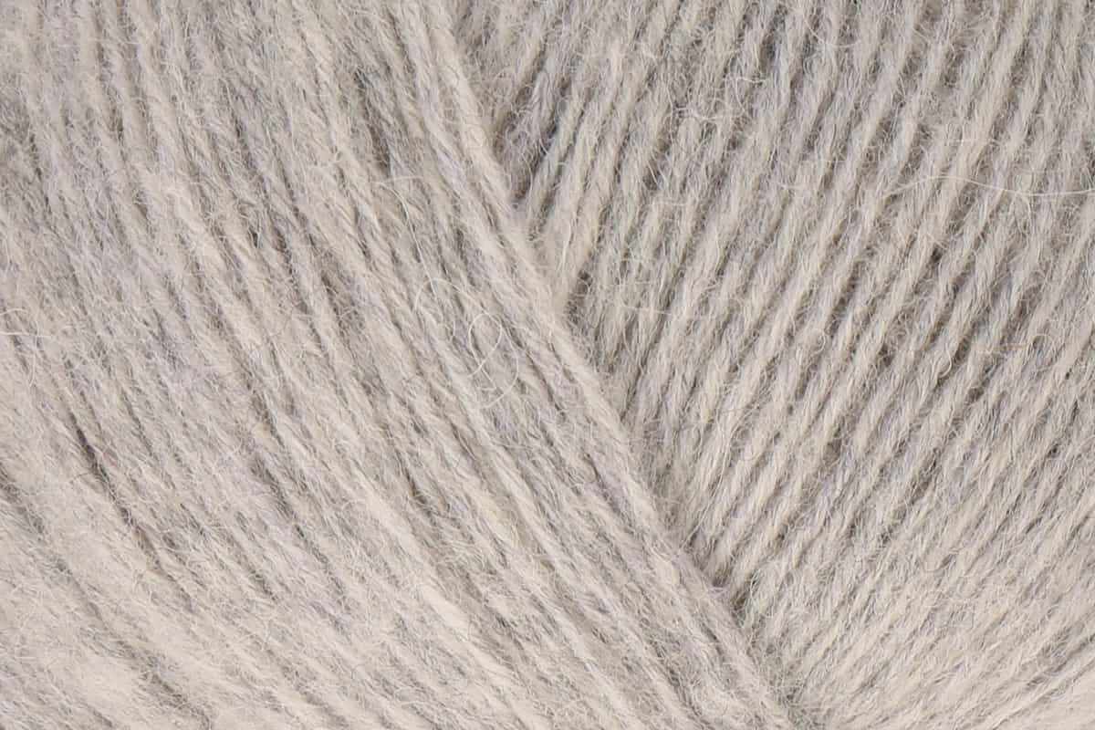 Regia Premium 4-diegu Alpaca Soft 100g #00090 "Merserizēts gaiši pelēkais"