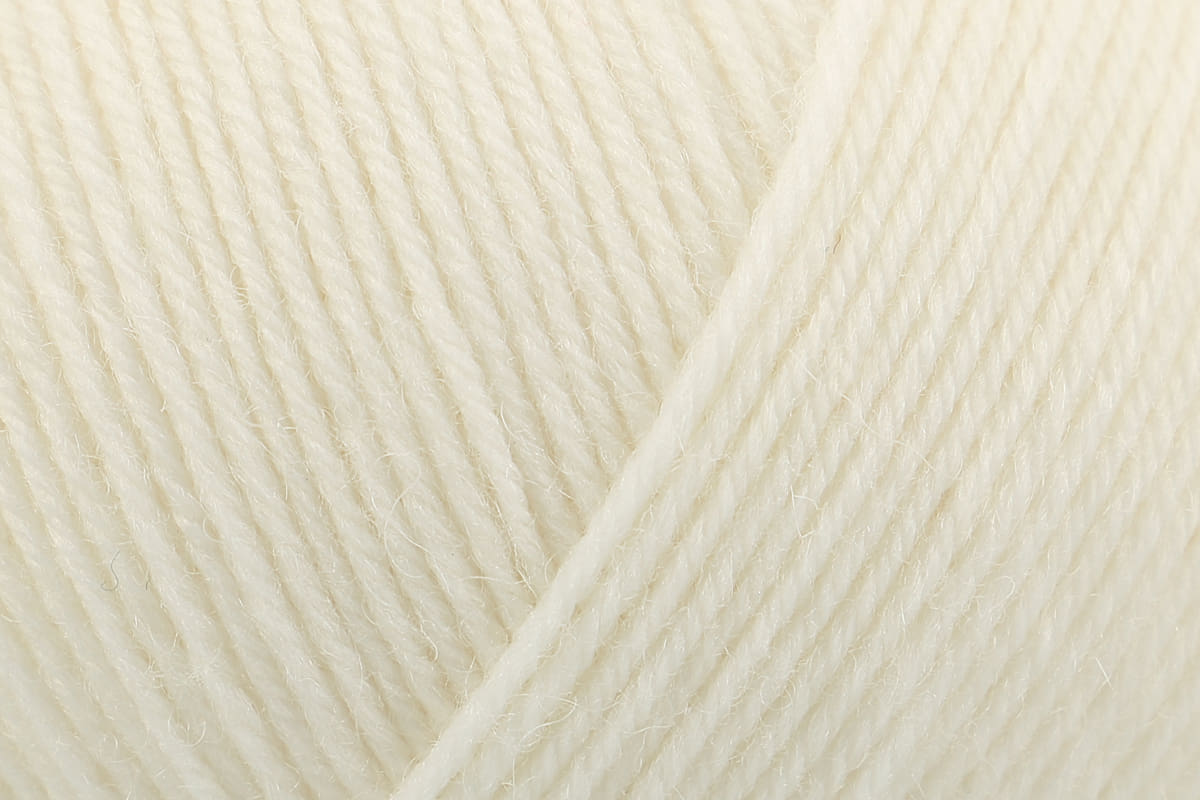 Regia Premium 4-diegu Cashmere 100g #00001 "Balts"
