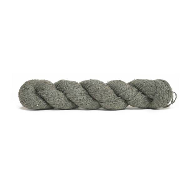 Spun Silk World BOURETTE SILK Nm 7/2 50g #0134 "Hägune oliiv"