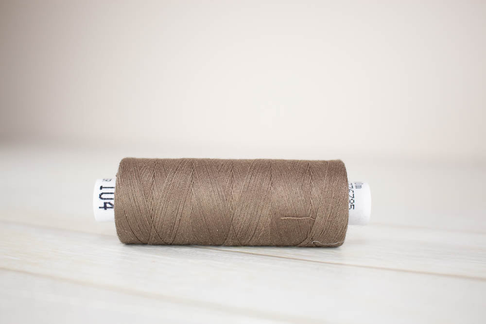 Õmblusniit Drima No.120, 100% polüester, 500m #00104 "Pruun"
