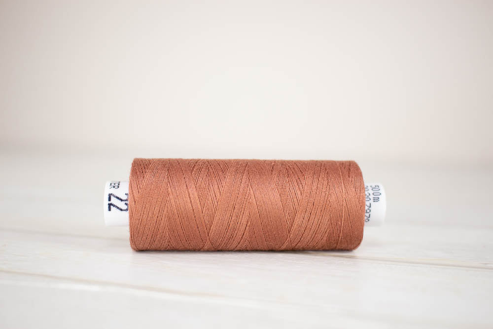Õmblusniit Drima No.120, 100% polüester, 500m #00022 "Pruun"