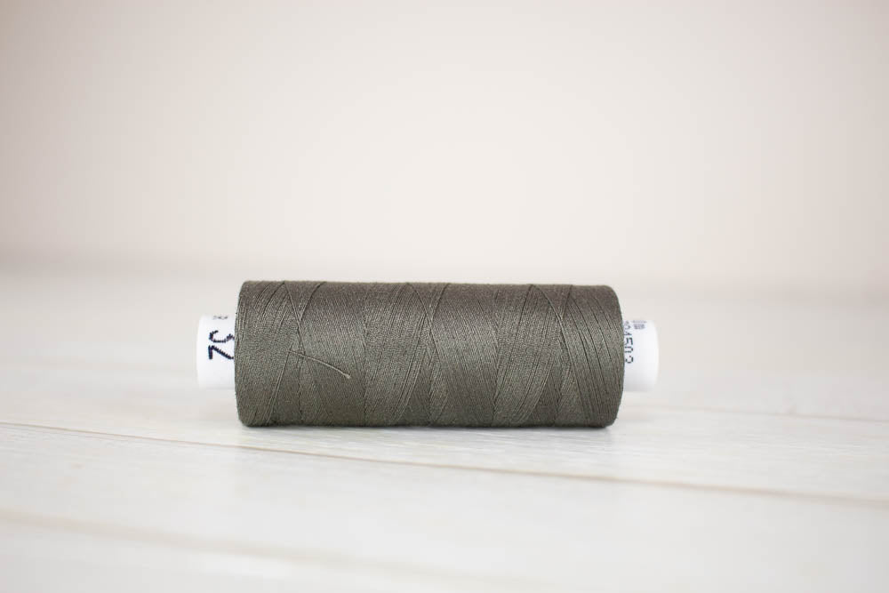 Õmblusniit Drima No.120, 100% polüester, 500m #00032 "Hall"