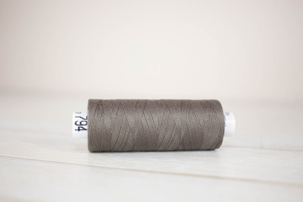 Sewing thread Drima No.120, 100% Polyester, 500m #00794 "Grey"
