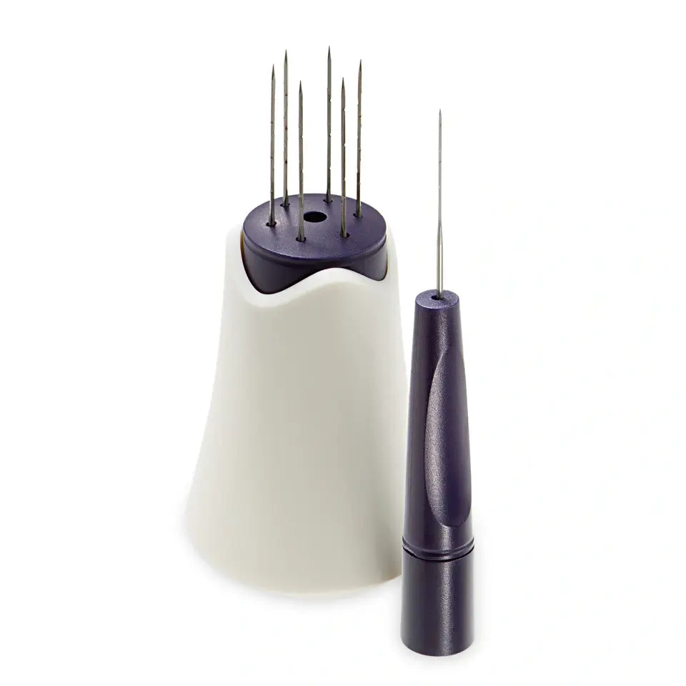 Felting needle holder/PRYM