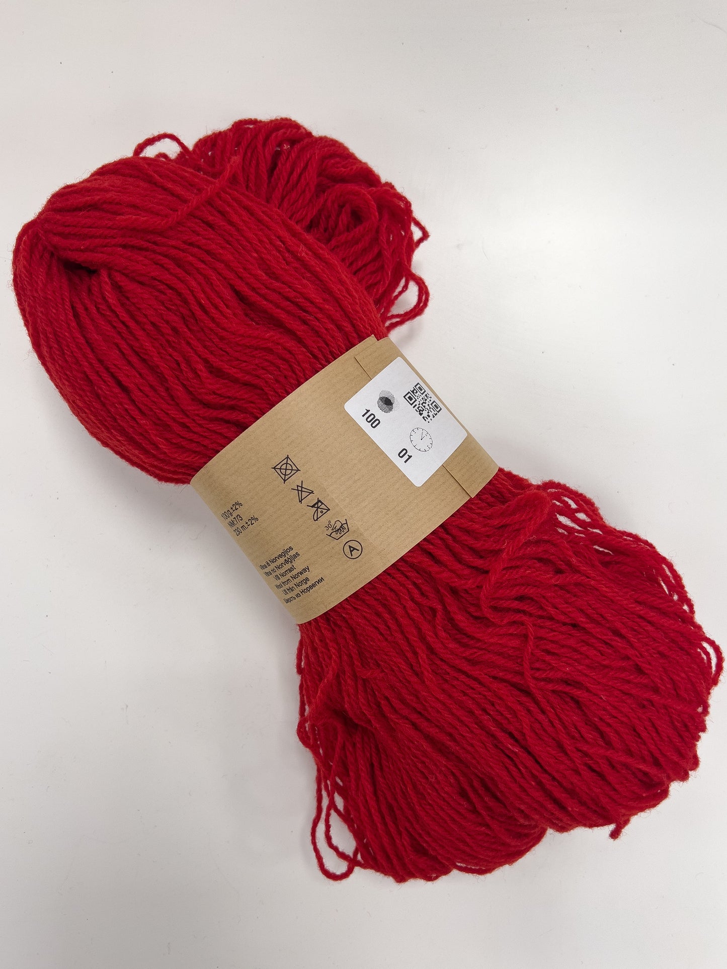 Norge /Midara/ NM: 7/3 100g #100 "Sarkans"
