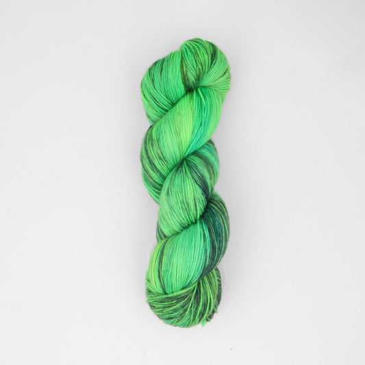 Symfonie Terra 4-strand 100g #VR2028 "Secrets of the Jungle"
