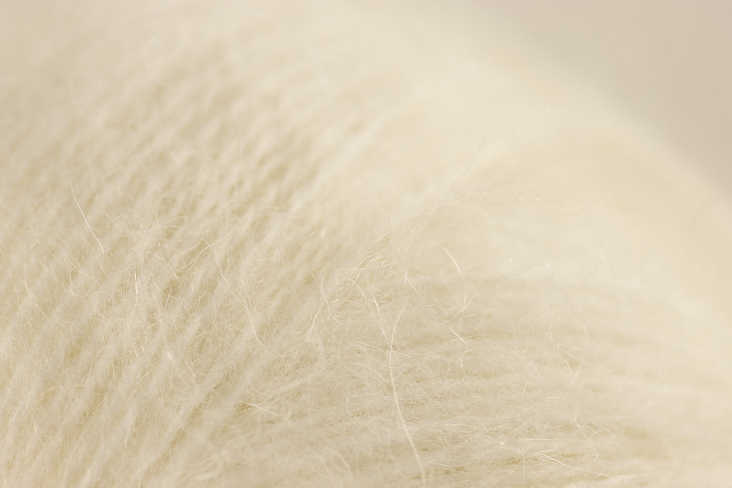 Angora 2 /Midara/ 100g #025 "White"