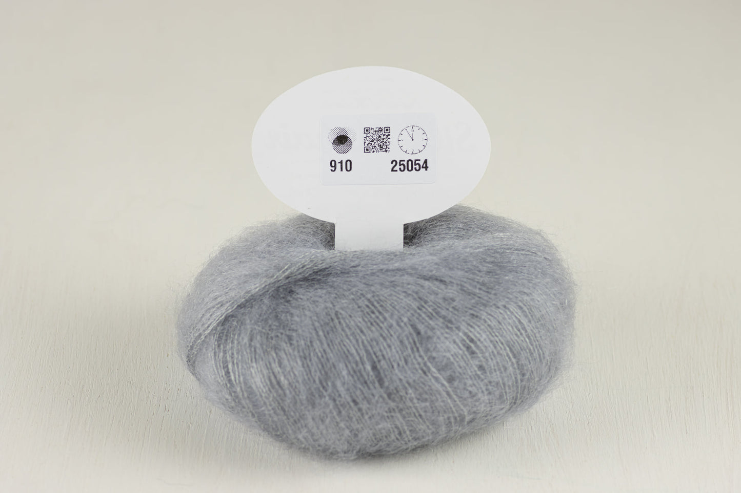 Siidmohäär /Midara/ 25g #910 "Hall"