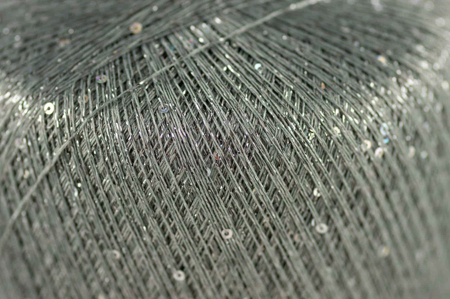 Liter /Midara/ 50g #922 1350m "Rohekashall"