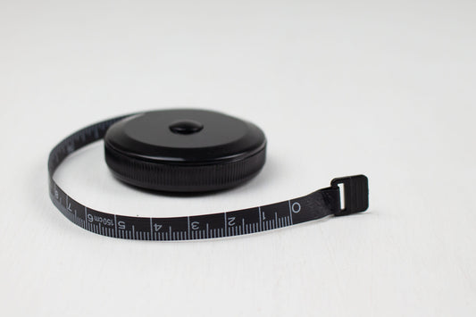 Retractable tape measure, black 150cm - round (cm/in)