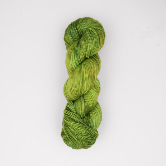 Symfonie Terra 4-thread 100g #VR2032 "Macha"