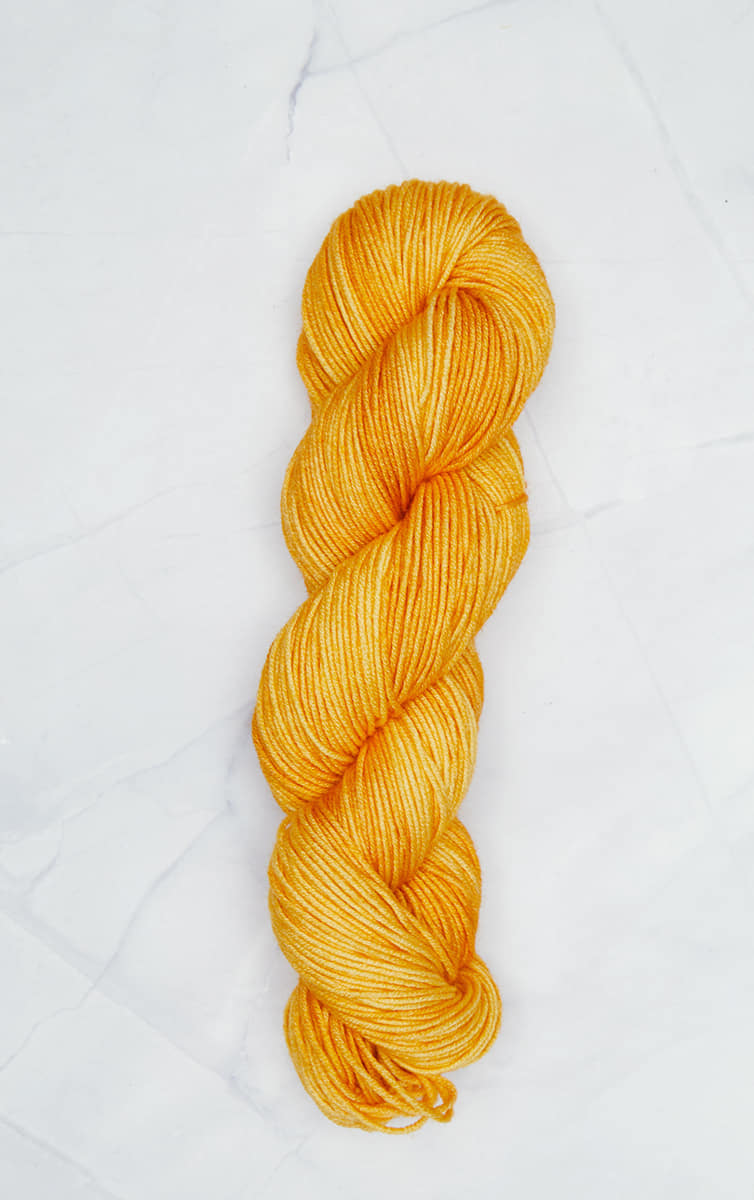 Symfonie VIVA #SS1040 "Mango" / 100g DK thickness