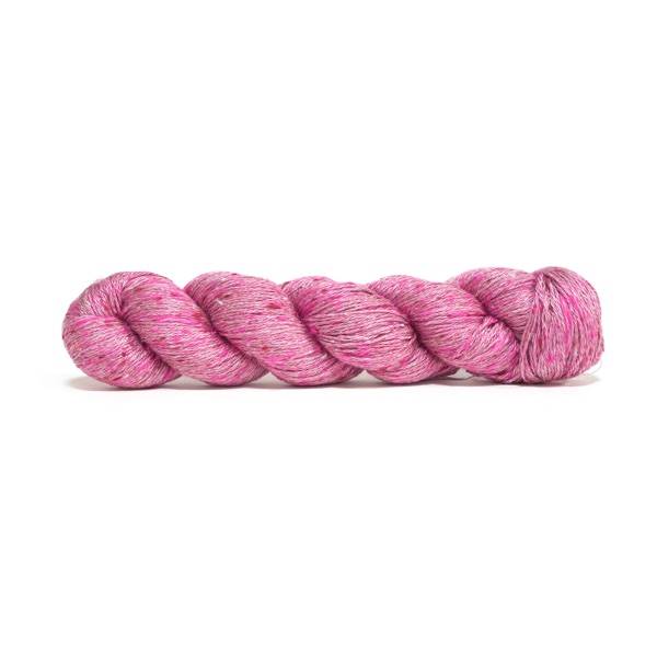 Spun Silk World TANGLED siid Nm 16/3 50g #0087 "Roosimett"