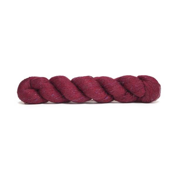 Spun Silk World TANGLED zīds Nm 16/3 50g #0106 "Auburna"