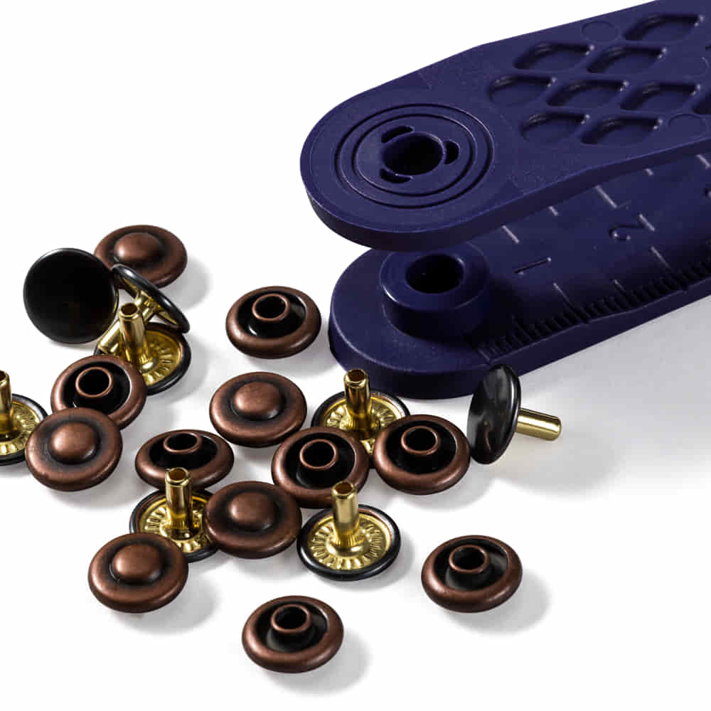 Needid 9 mm, 24 tk + tööriist /vask ja must