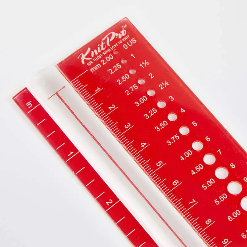 Knitting needle size gauge with magnifying glass /KnitPro