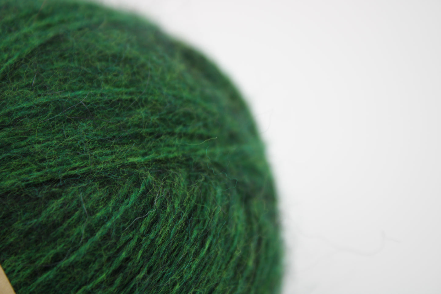 Angora 2 /Midara/ 100g #470 "Emerald green"