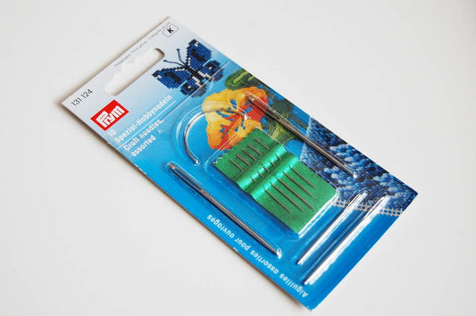 Assortment of needles for hobby