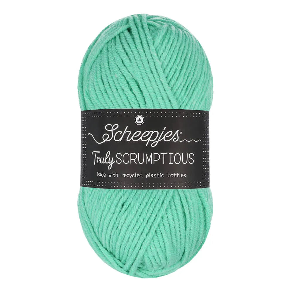Truly Scrumptious /Scheepjes/ 100g #340 "Piparmētru pīrāgs"