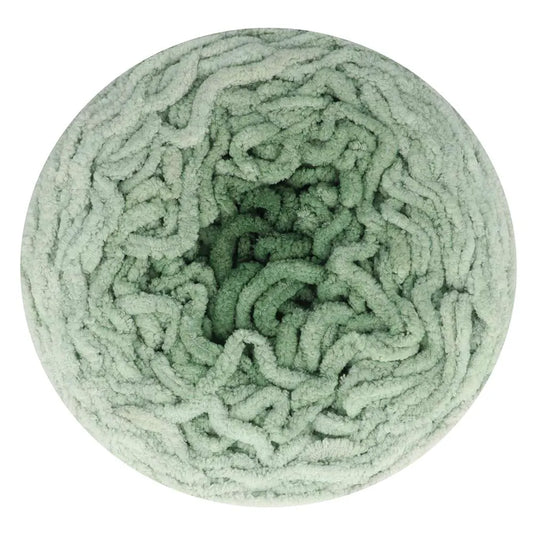 Big Darling /Scheepjes/ 300g #420 "Gurķītis"