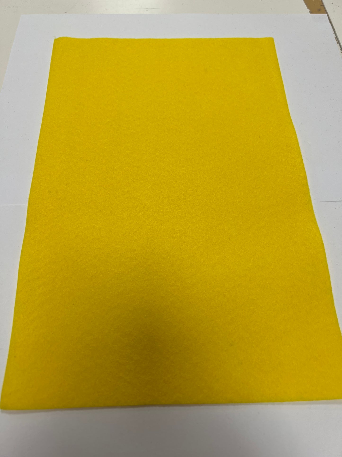 Felt sheet 2mm 20x30cm Queens Quality #004