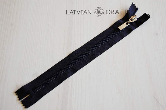 Plastmasas rāvējslēdzējs /21 cm/ tumši zils - Atrasts Noliktavā!