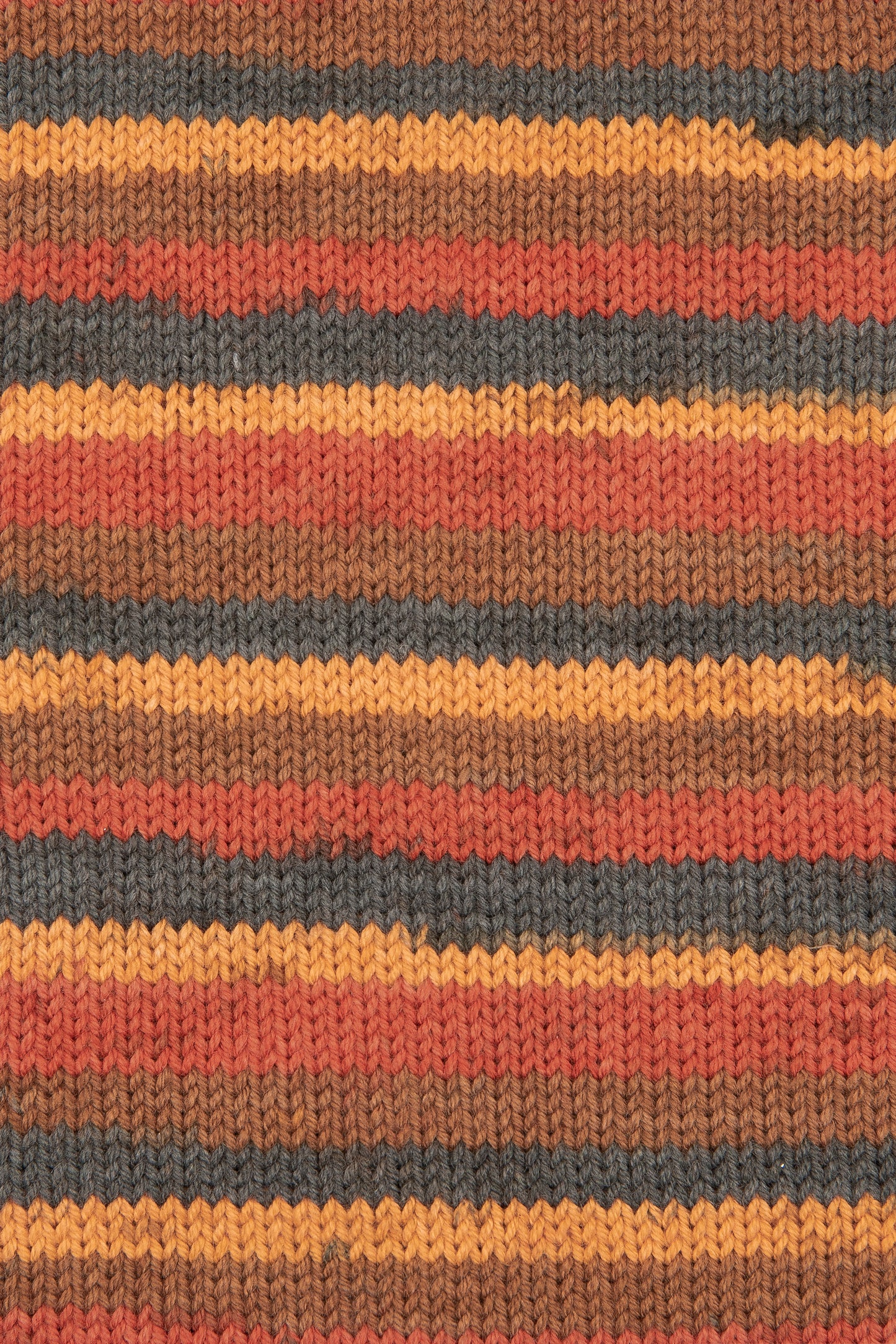 Hot Socks Sensitive Gründl 4-diegu zeķu dzija ar kokvilnu 100g #04