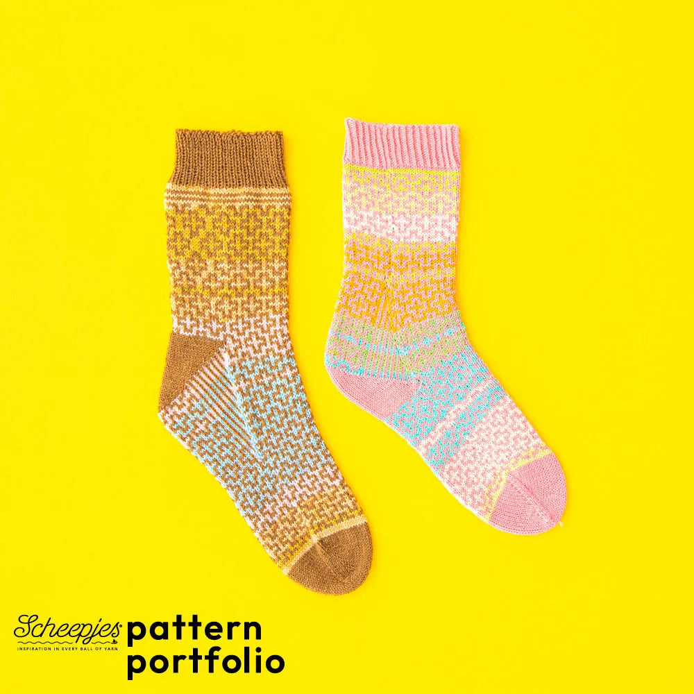 Arcadia Pattern Portfolio /Scheepjes/ zeķu rakstu shēmas un adīšanas instrukcija,  ENG