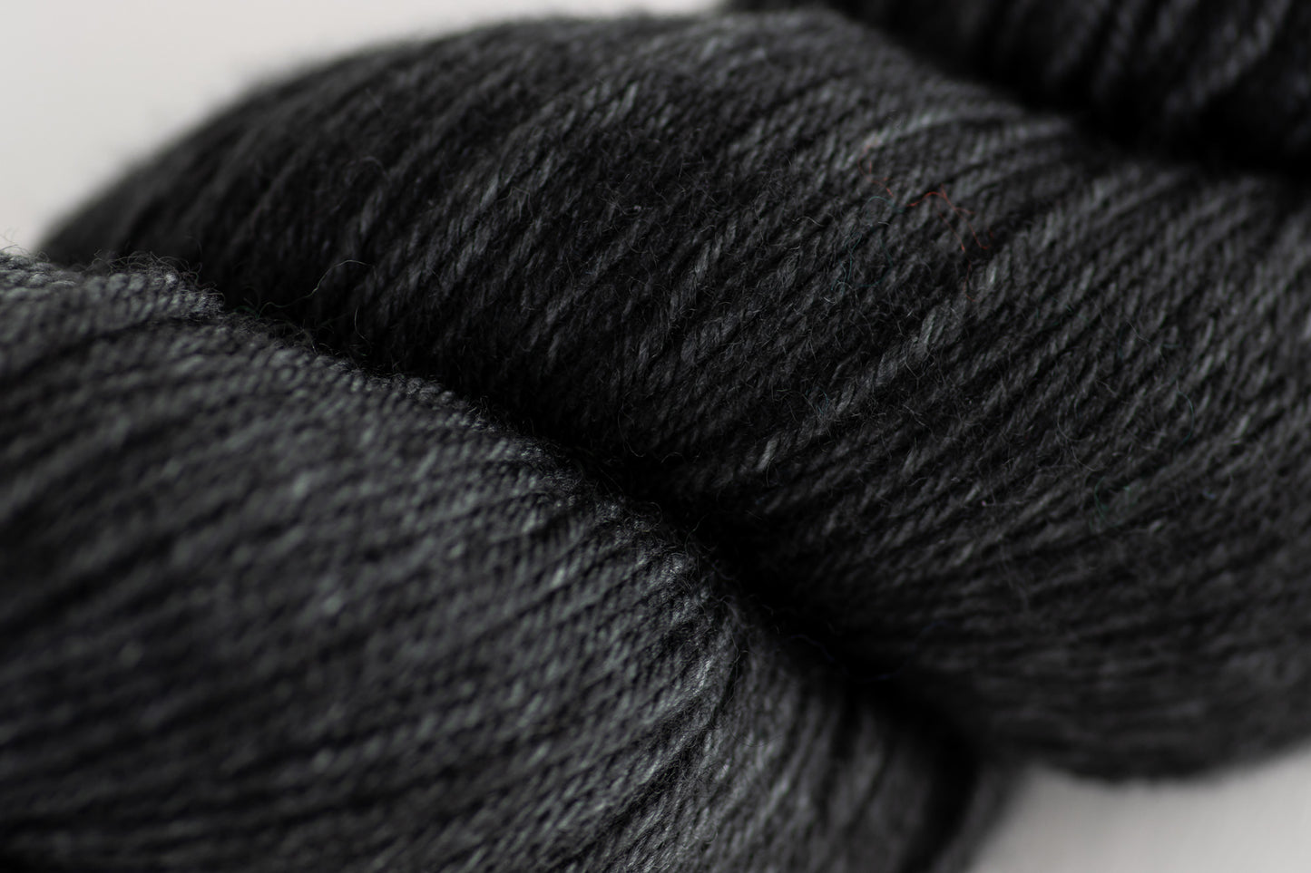 Symfonie Terra 4-diegu 100g #SS2015 "Melnie pipari"