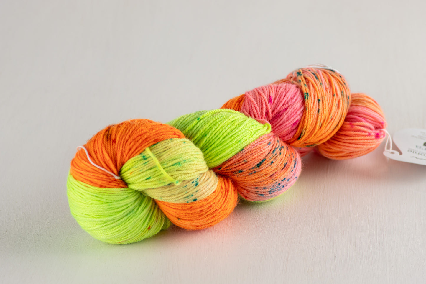 Symfonie Terra 4-strand 100g #VR2026 "Galactic Glow"