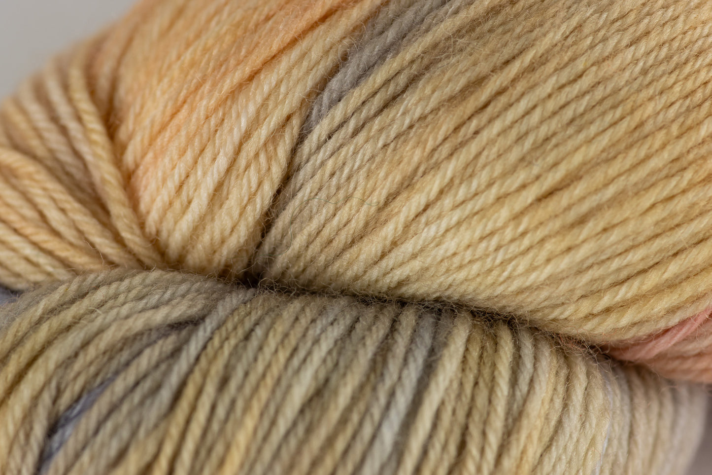 Symfonie Terra 4-ply 100g #VR2024 "Beach House"