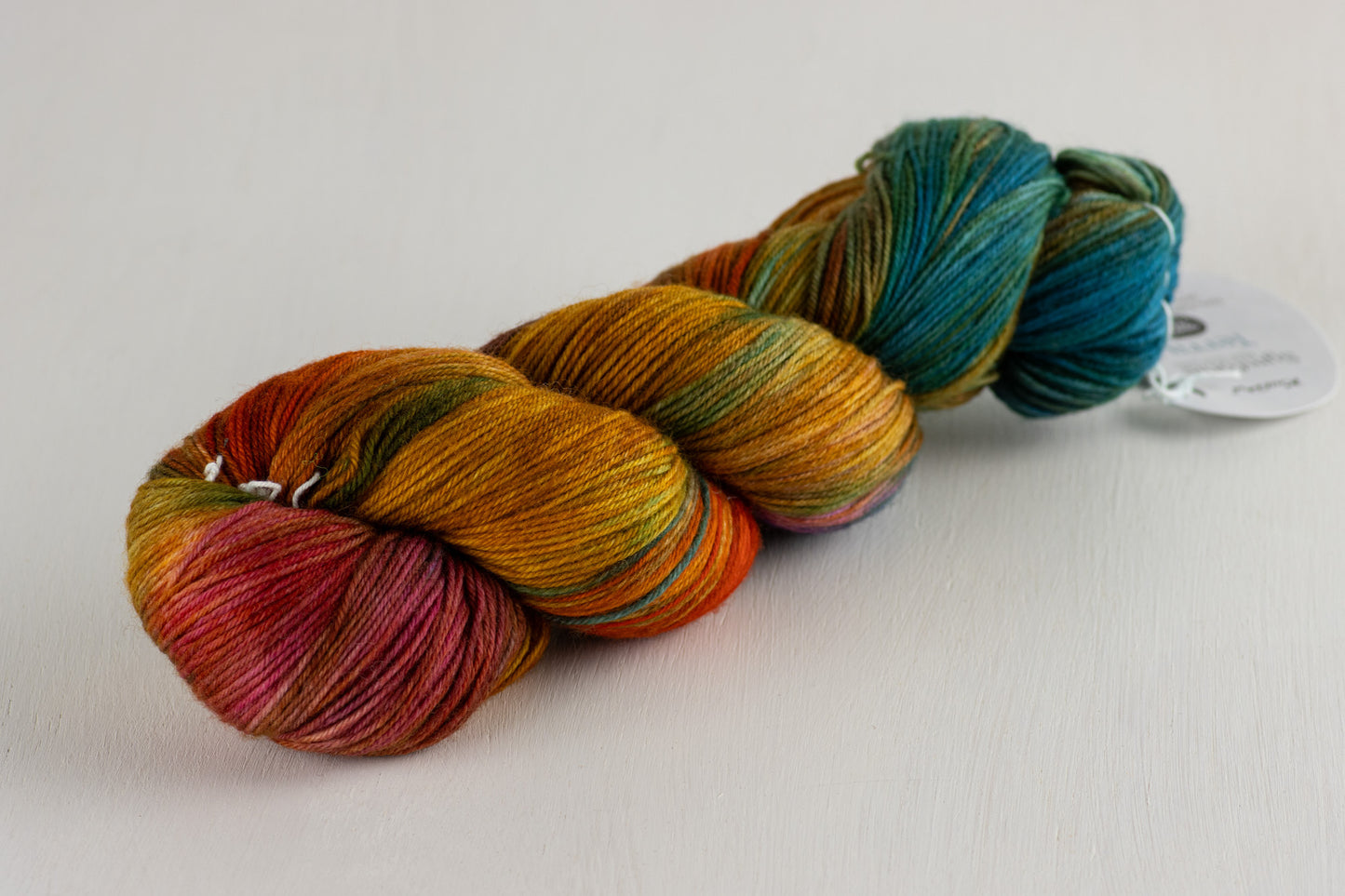 Symfonie Terra 4-ply 100g #VR2034 "Dragon Vine"