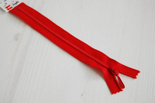 Plastmasas rāvējslēdzējs S40 18cm - svārkiem, kleitām, blūzēm, mājas tekstilam - slēgts gals - Sarkans - noliktavas izpārdošana!