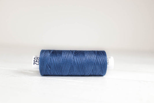 Sewing thread Drima No.120, 100% Polyester, 500m #00692 "Blue"