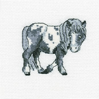 Plankumainais zirdziņš - izšūšanas komplekts /RTO/ 10 x 10 cm