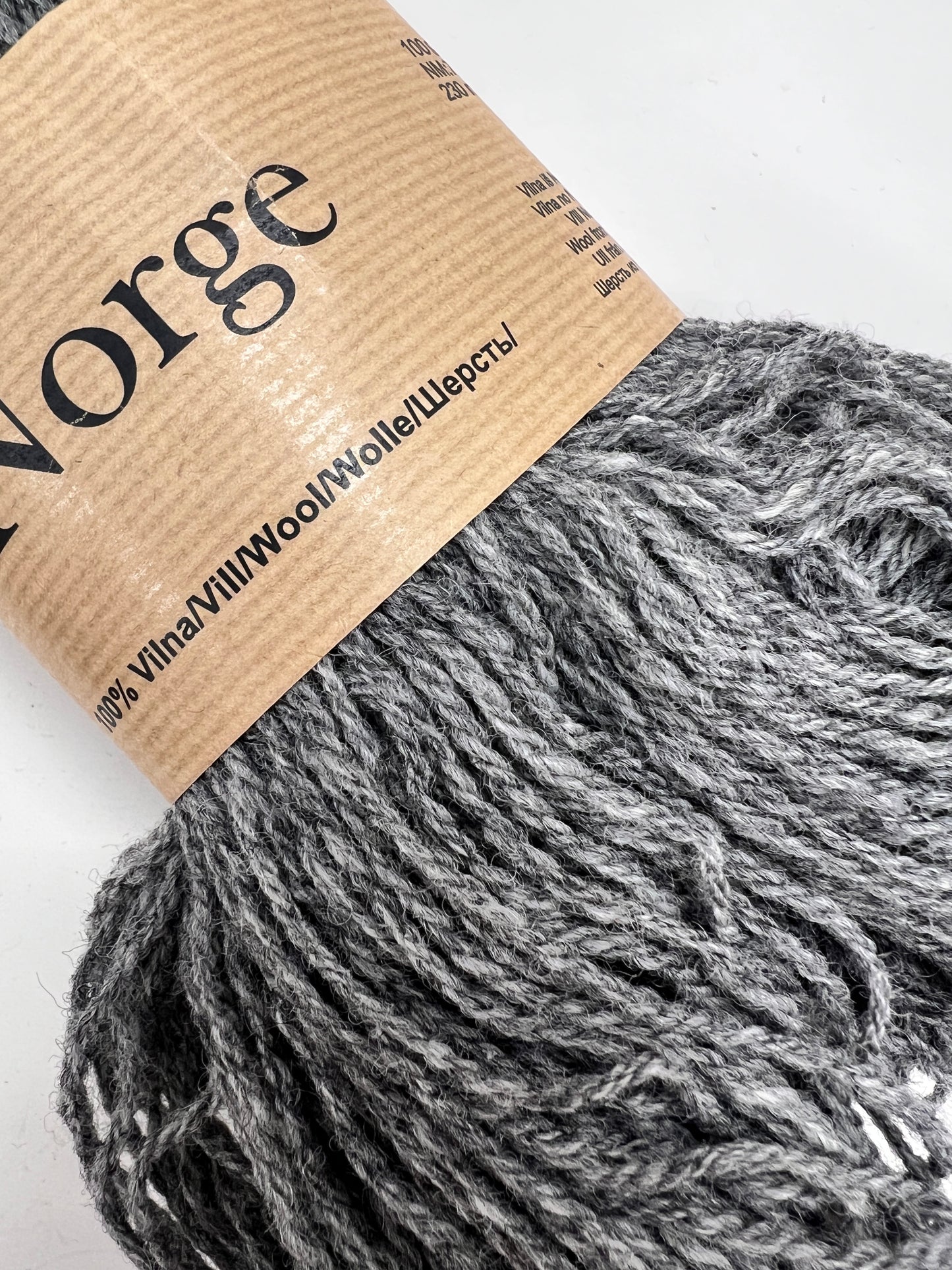 Norge /Midara/ NM: 7/3 100g #930 "Tumši pelēks"