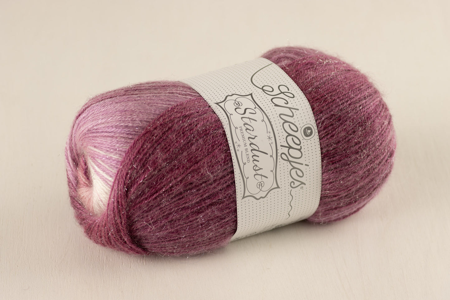 Stardust /Scheepjes/ 100g #664 "Virgin"