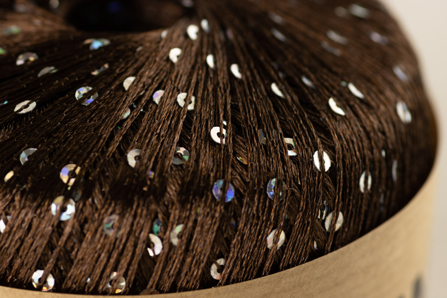 Sequin /Midara/ #890 "Brūns- varavīksnes sudrabs"