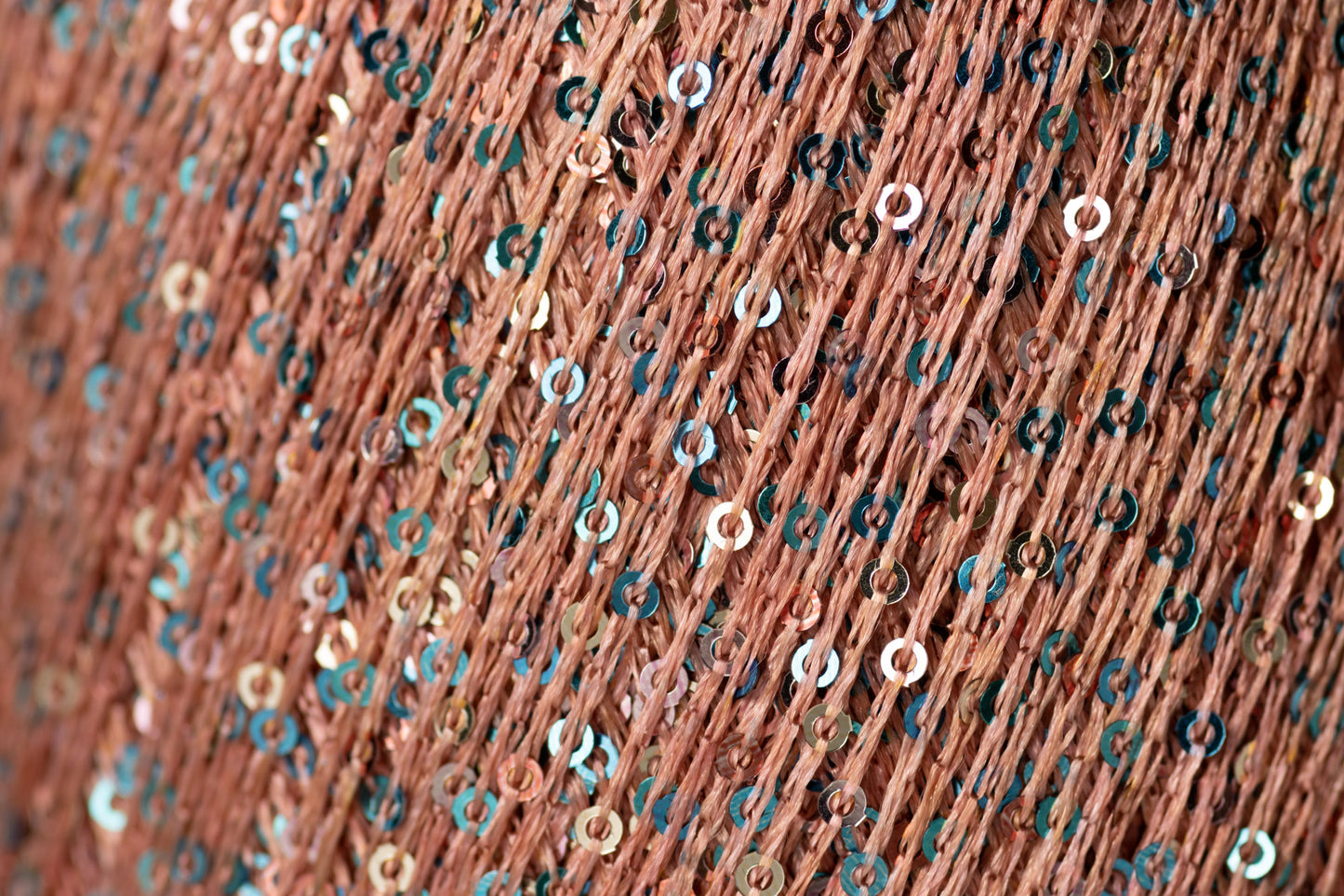 Sequin /Midara/ #160 "Brūnganrozā ar zilisudrabainiem fliteriem"