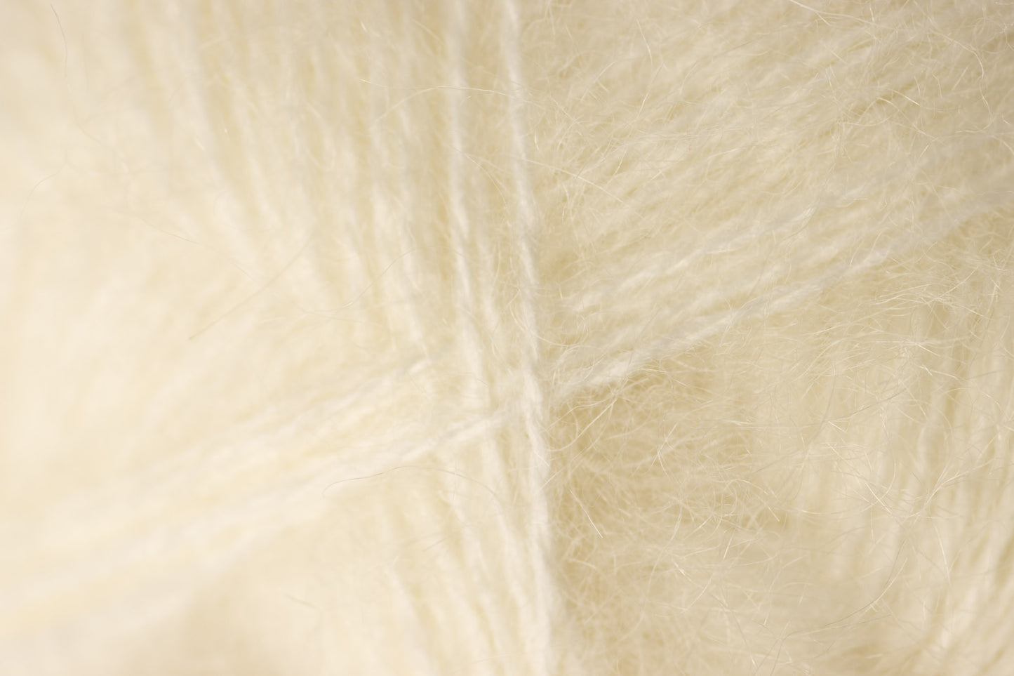 Angora 2 /Midara/ 100g #025 "White"